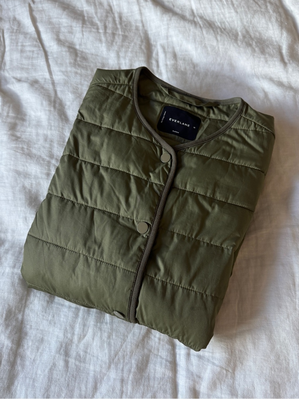 Everlane Olive Green Quilted Puffer Jacket size M - Picture 9 of 9